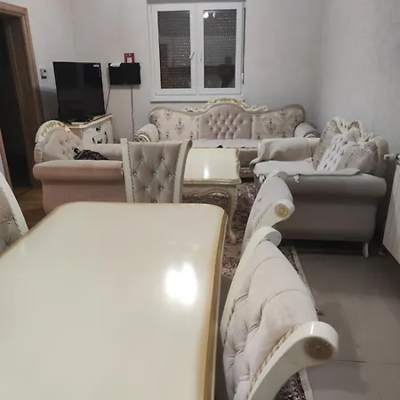 Hamza House Apartman *